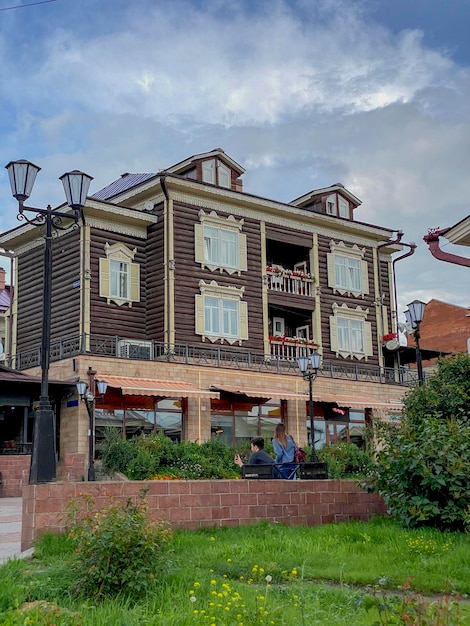 Photo vieilles maisons à irkoutsk, en russie