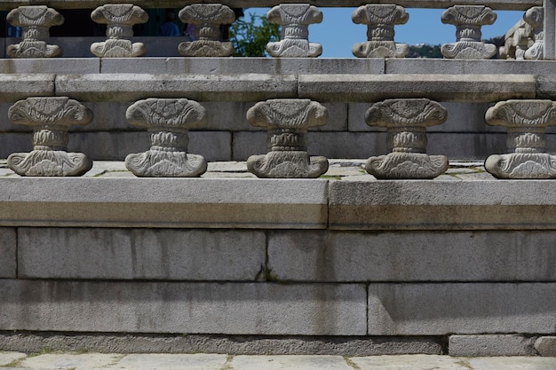 Vieux mur de pierre de palais de maison traditionnelle coréenne