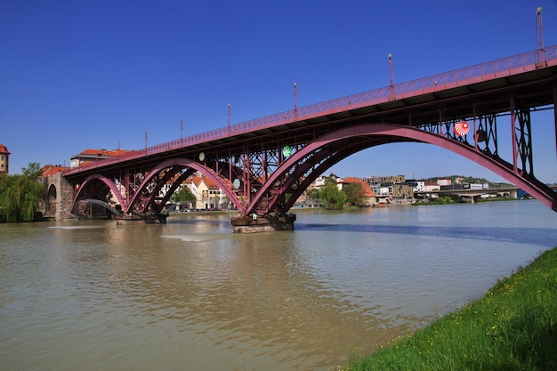 Vieux pont, pont de la Drava à Maribor, Slovénie