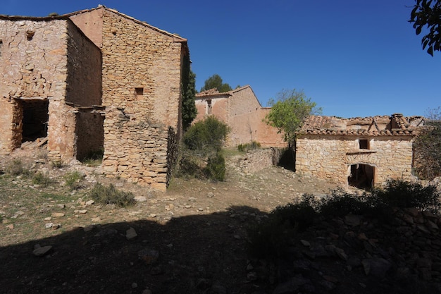 Le vieux village d'une ville