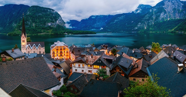 Village alpin de Hallstatt