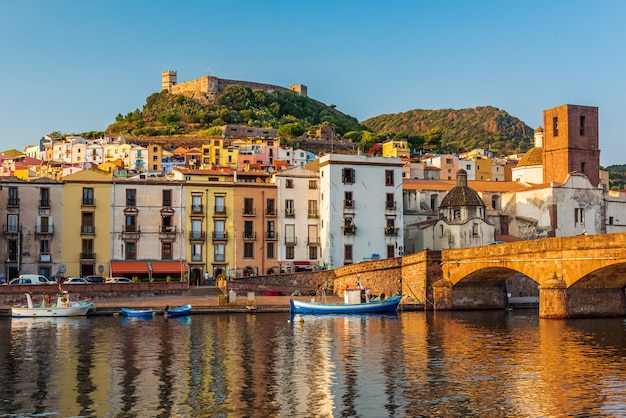 Village de Bosa en Sardaigne