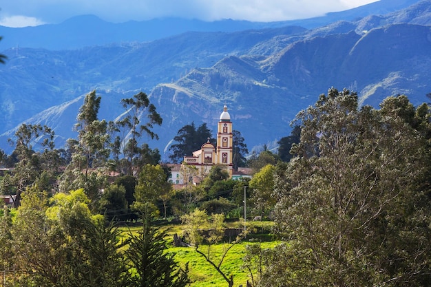 Village colonial en Colombie