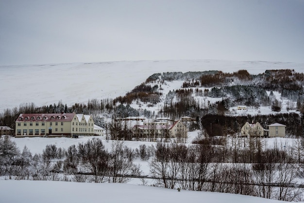 Village de Laugar à Reykjadalur dans le Nord de l'Islande