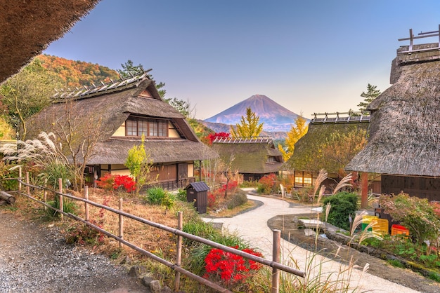 Photo village et mont fuji