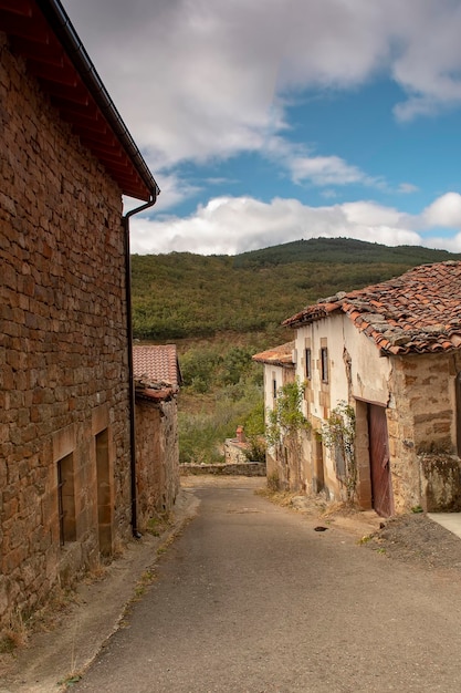 Village rural de rasgada de las torres à valderredible