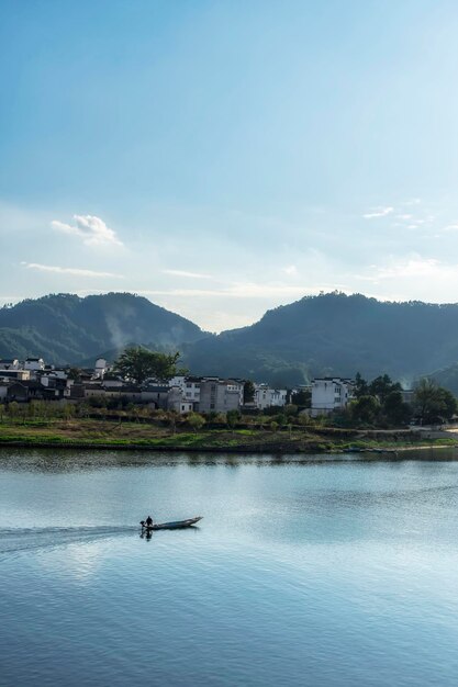 Villages anciens le long de la rivière Xin'an à Huizhou