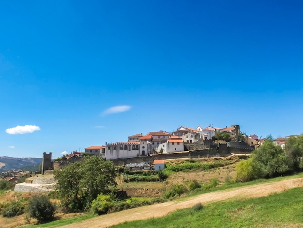 La ville castillée et fortifiée de Vinhais Braganca au Portugal