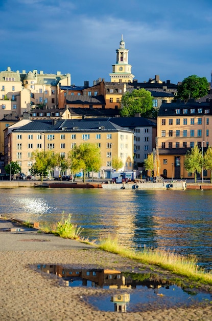 Une ville est une ville de 1,5 million d'habitants.