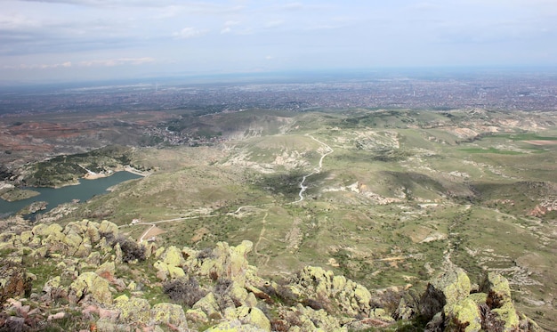 Ville de Konya et barrage de Sille