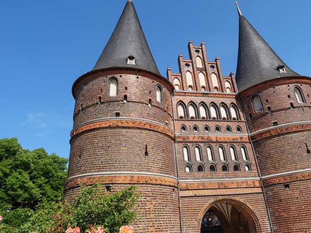 la ville de Lübeck dans le SchlewsigHolstein sur la mer Baltique