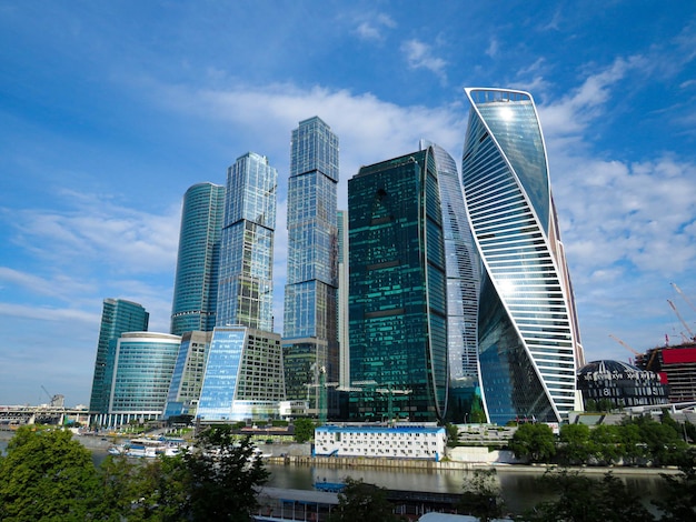 La ville de Moscou sous de nombreux angles l'ensemble du bâtiment