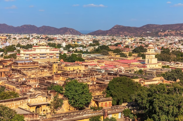 Ville Rose De Jaipur, Vue Aérienne Sur Les Bâtiments Anciens, En Inde.