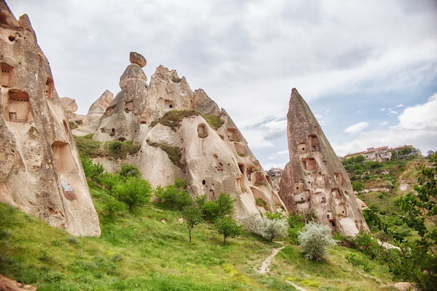 Ville souterraine de Cappadoce à l'intérieur des rochers