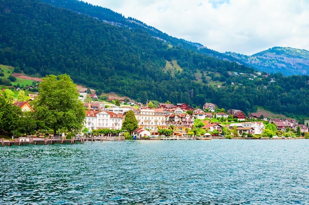 Ville de Weggis sur le lac des Quatre-Cantons