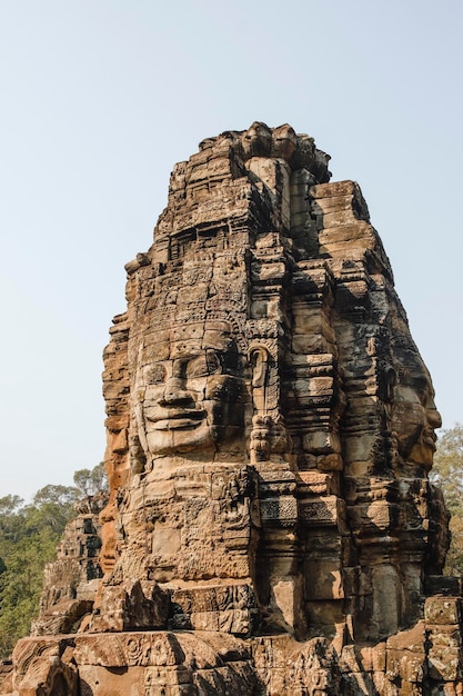 Visages de pierre du temple Bayon à Angkor Wat Siam Reap Cambodge