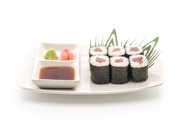 vivaneau rouge maki sushi- style de cuisine japonaise