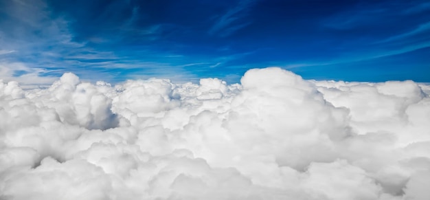 voir le ciel depuis un avion