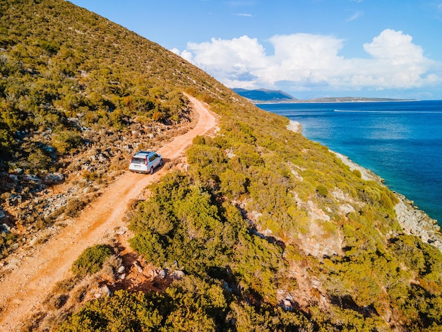 Voiture 4x4 à trail road vacances mer Lefkada Grèce