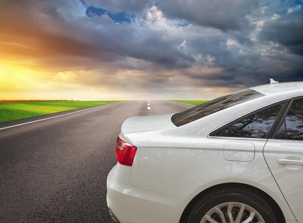 Voiture sur route Élément de conception