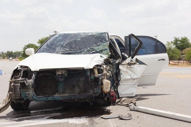 Voiture sur la route