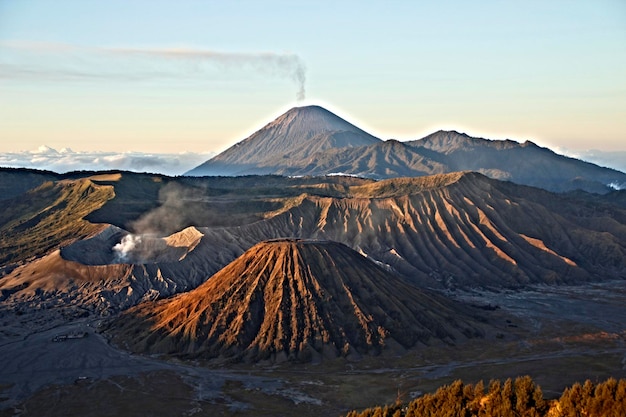 Le volcan Bromo sur l'île de Java en Indonésie