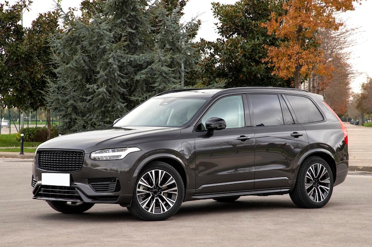 Photo le volvo xc90 recharge est un suv hybride plug-in de luxe fabriqué et commercialisé par volvo cars.