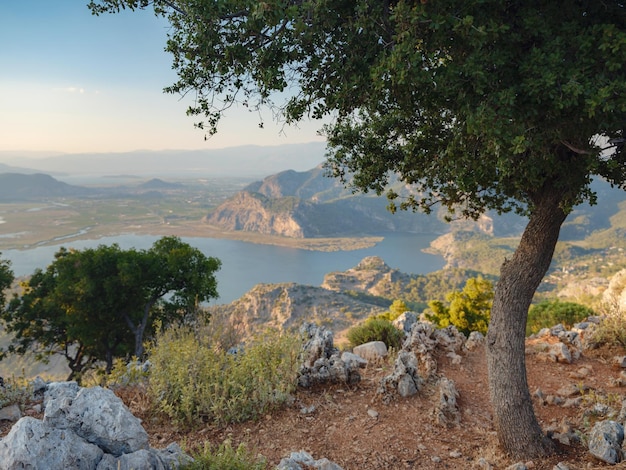 Voyage au point de vue de la Turquie sur Dalyan