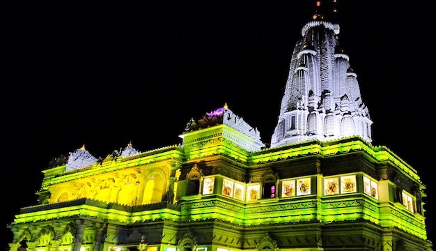Vrindavan, Inde mai 2021 à Night Prem Mandir (temple de l'amour) d