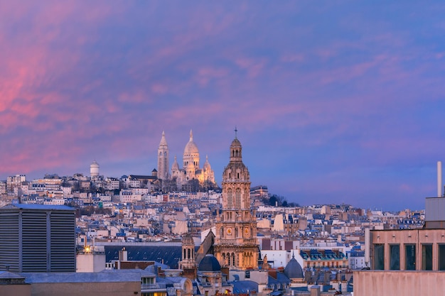 Vue aérienne de la basilique du sacrecoeur ou de la basilique du sacré coeur de jésus à la butte montmartre