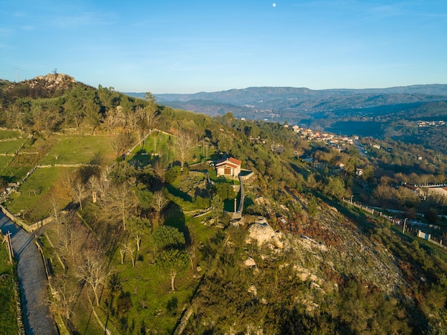 Vue aérienne de la chapelle de San Marcos da Costa Ourense