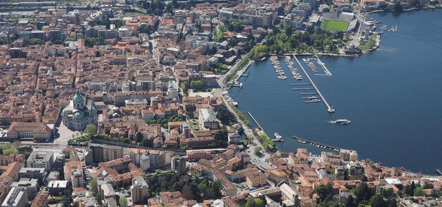 Vue aérienne de Côme