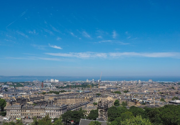 Vue aérienne d'Édimbourg depuis Calton Hill