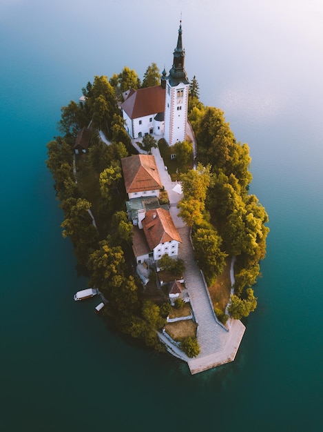 Vue aérienne du bâtiment historique de l'île
