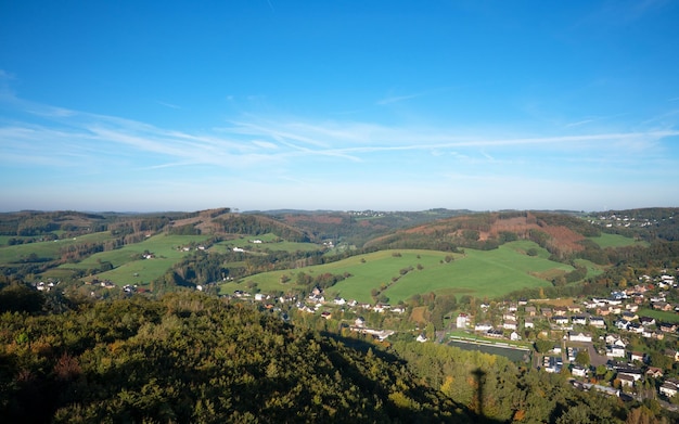 Vue aérienne du Bergisches Land en Allemagne