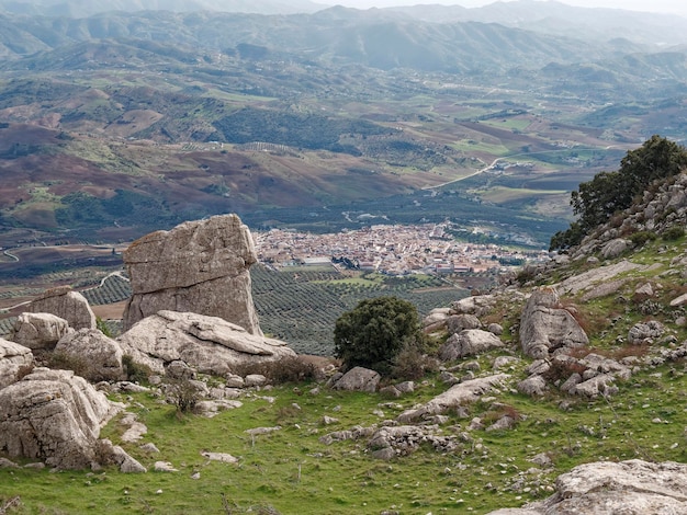 Vue aérienne du haut de la ville d'Antequera en Espagne