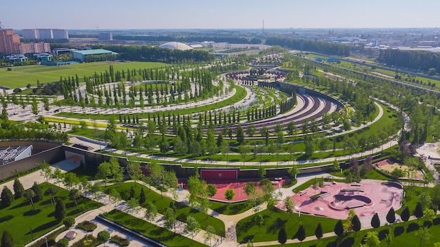 Vue aérienne du parc de la ville de krasnodar en russie