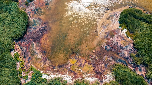 Vue aérienne du paysage aérien de la plage sauvage