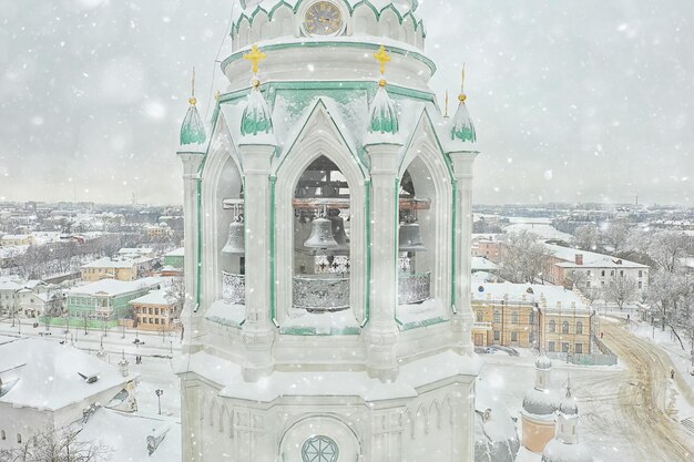 Vue aérienne du paysage d'hiver de la cathédrale de Vologda depuis un drone