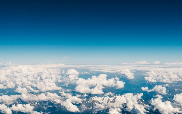 Vue aérienne du paysage nuageux