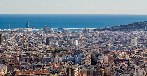 Vue aérienne du paysage urbain contre le ciel