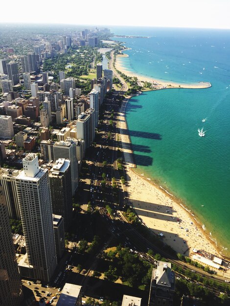 Photo vue aérienne du paysage urbain et de la plage