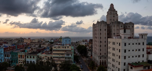 Vue aérienne du quartier résidentiel de la capitale cubaine de la ville de La Havane