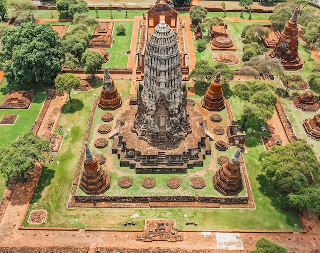 Vue aérienne du temple d'Ayutthaya, Wat Ratchaburana, vide pendant le covid, à Phra Nakhon Si Ayutthaya, ville historique de Thaïlande, Asie du sud-est
