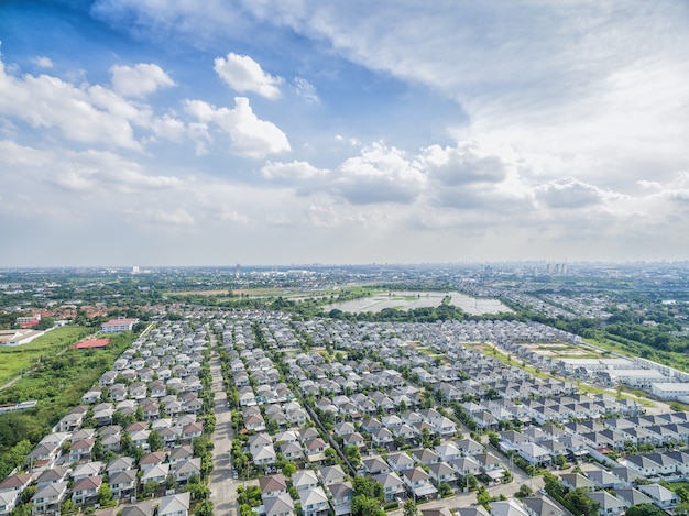 Vue aérienne du village natal à Bangkok Thaïlande