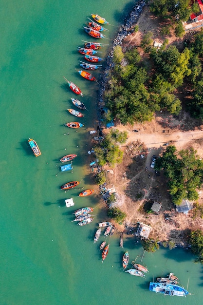 Vue aérienne de l'estuaire de Pak Nam Pranburi à Prachuap Khiri Khan Thaïlande