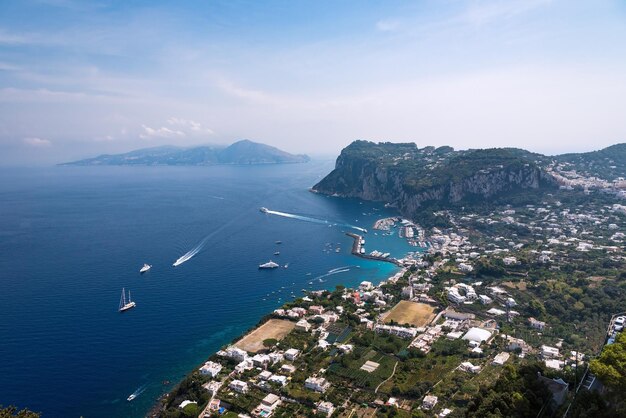 Vue aérienne de l'île de Capri