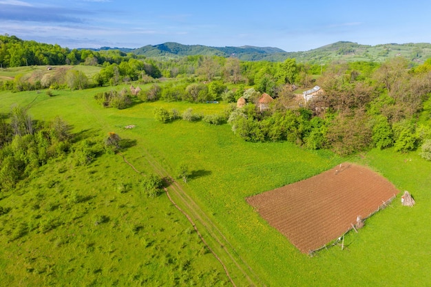 Vue aérienne des maisons de campagne