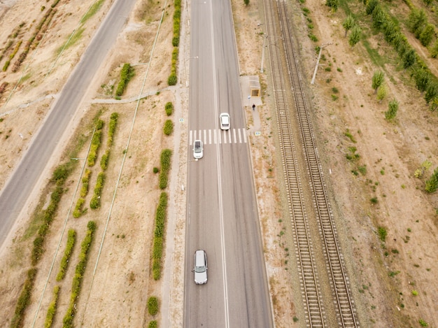 Vue aérienne de passage pour piétons sur une route de vitesse rapide de campagne f