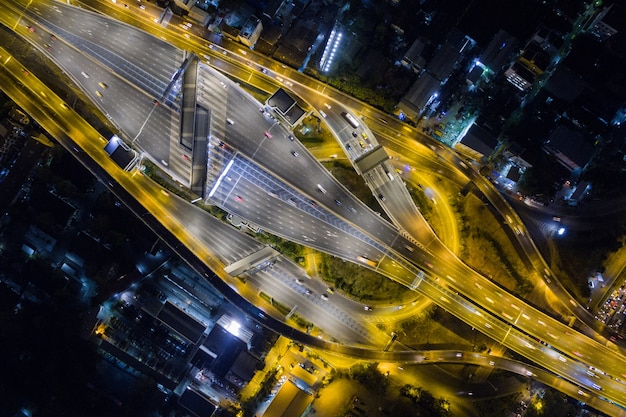 vue aérienne, trafic routier, transport, et, ville, bangkok, soir